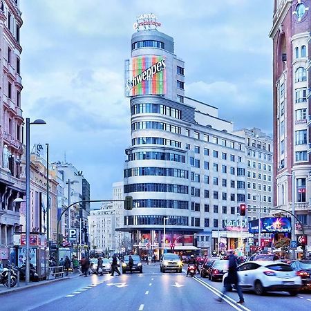 Punta Me Suites Next To Gran Via Madrid Exterior foto